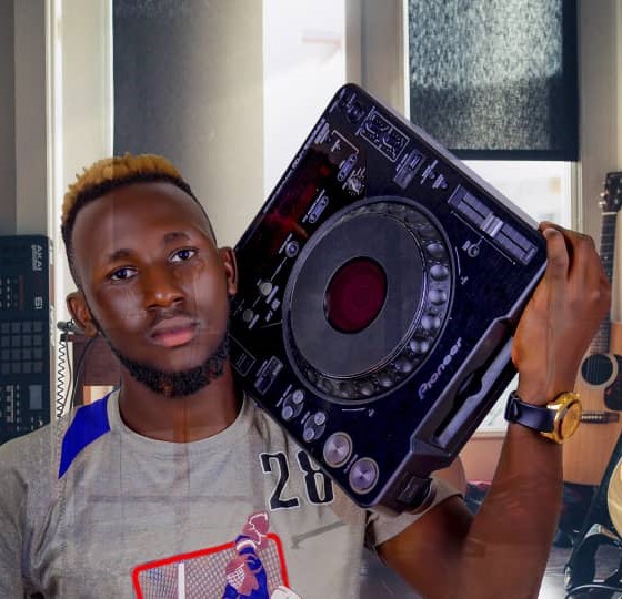 Dj Bebeto ft.Daxx Kartel,
